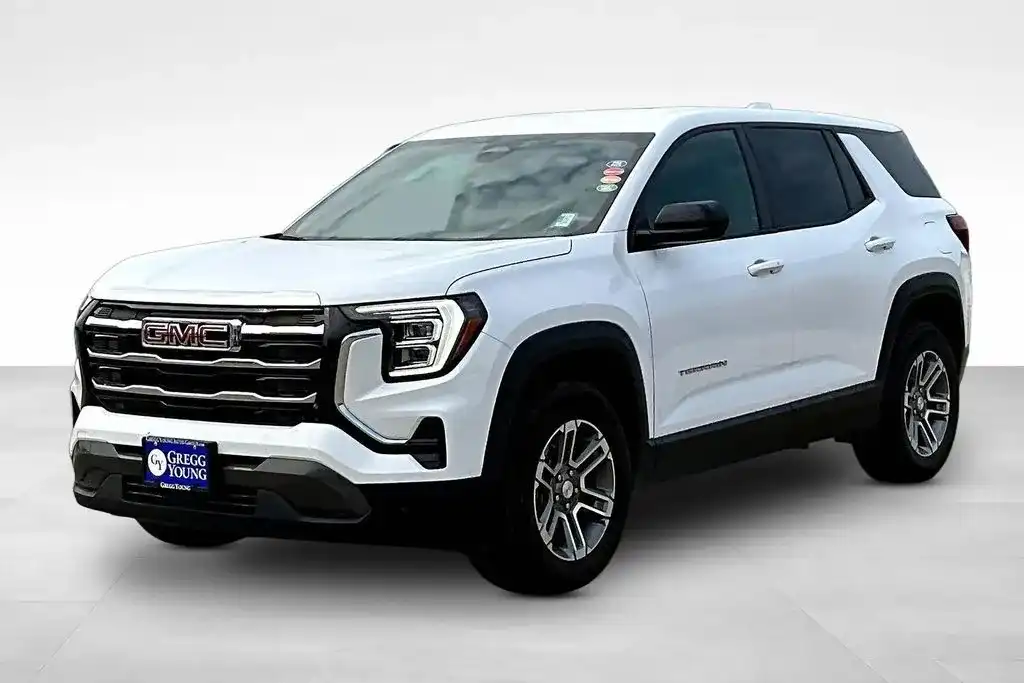 2025 GMC Terrain Elevation AWD's photo