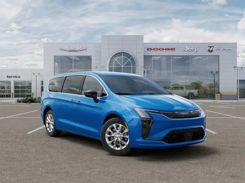 2027 Chrysler Pacifica Select AWD photo 5