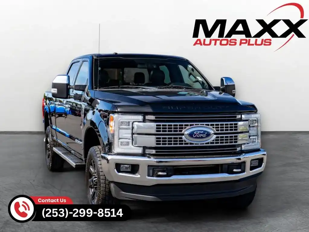 2017 Ford F-250 Platinum 4WD Crew Cab 8' Box's photo