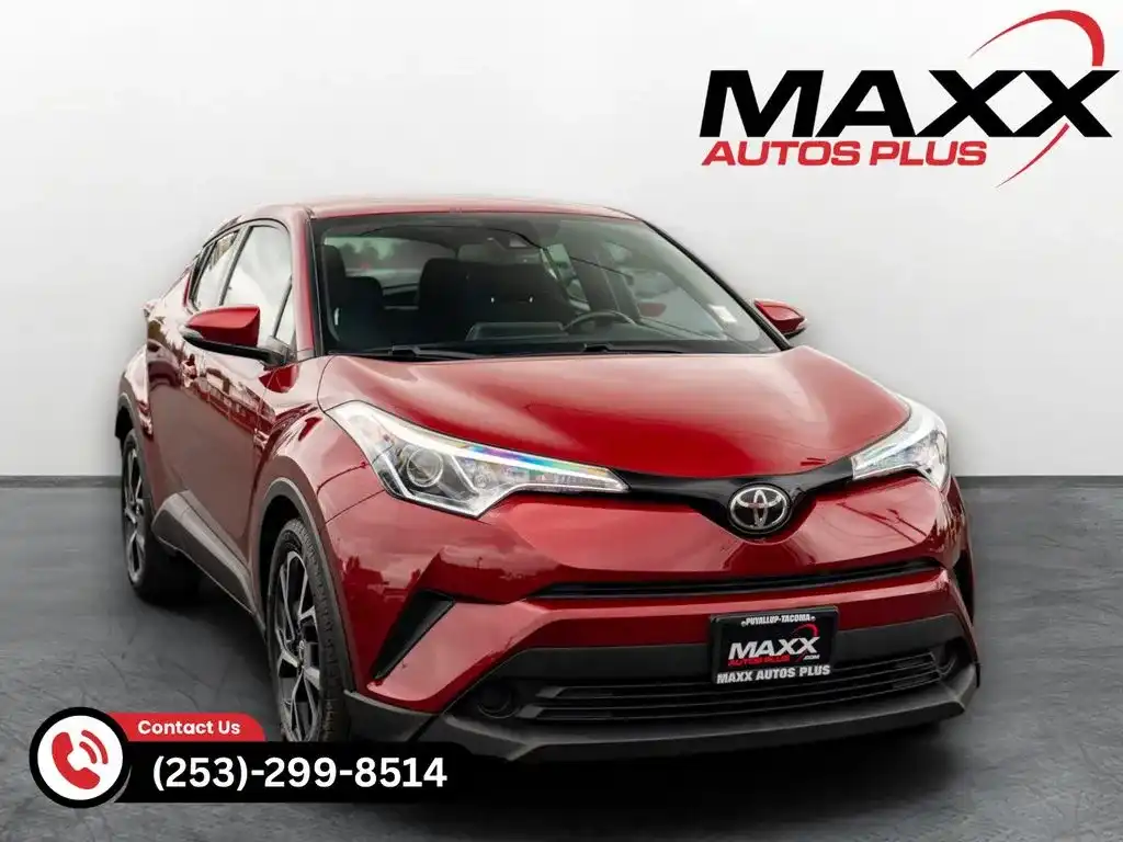 2018 Toyota C-HR XLE's photo