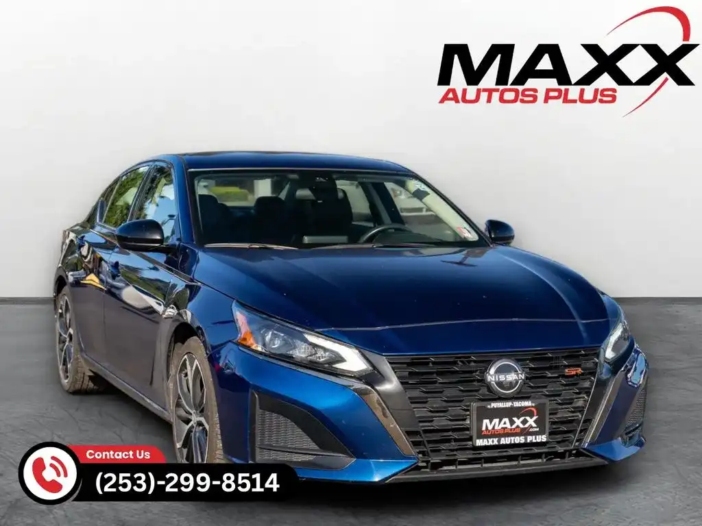 2024 Nissan Altima 2.5 SR's photo