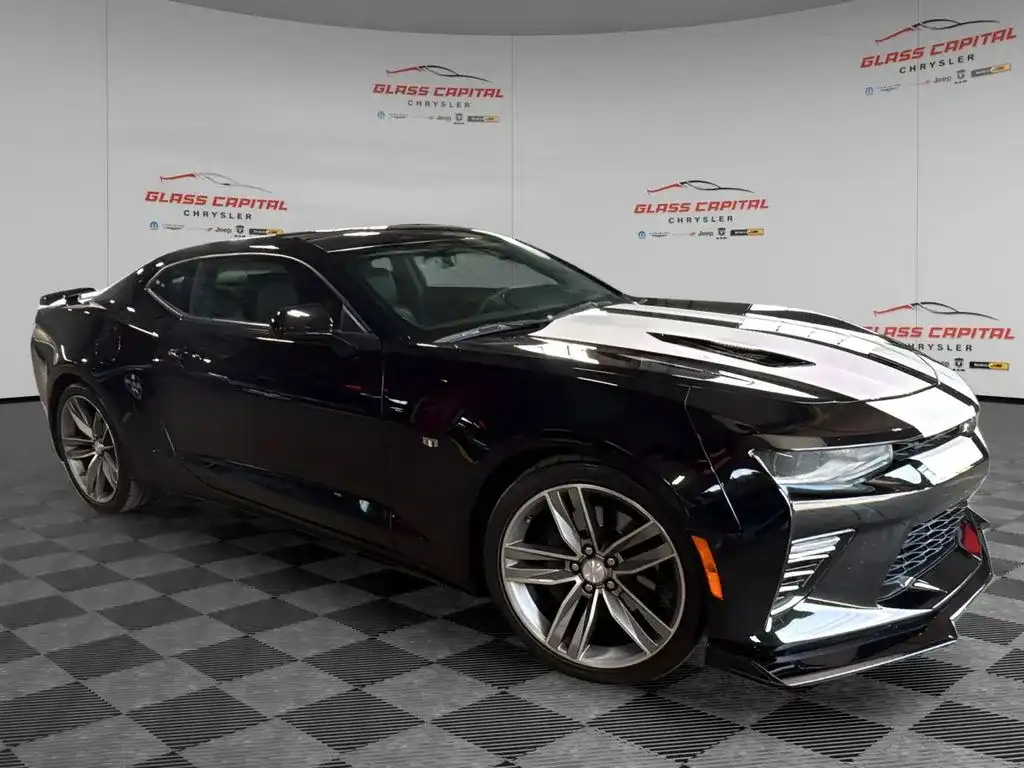2017 Chevrolet Camaro 6.2 2SS's photo