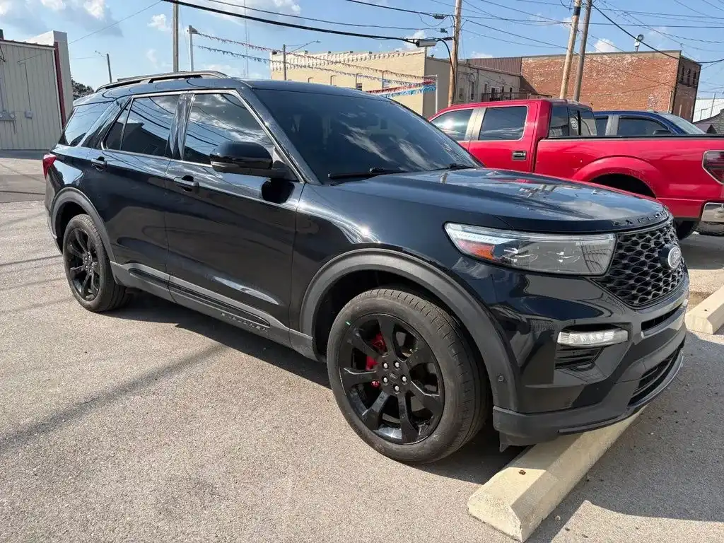2021 Ford Explorer ST 4WD's photo