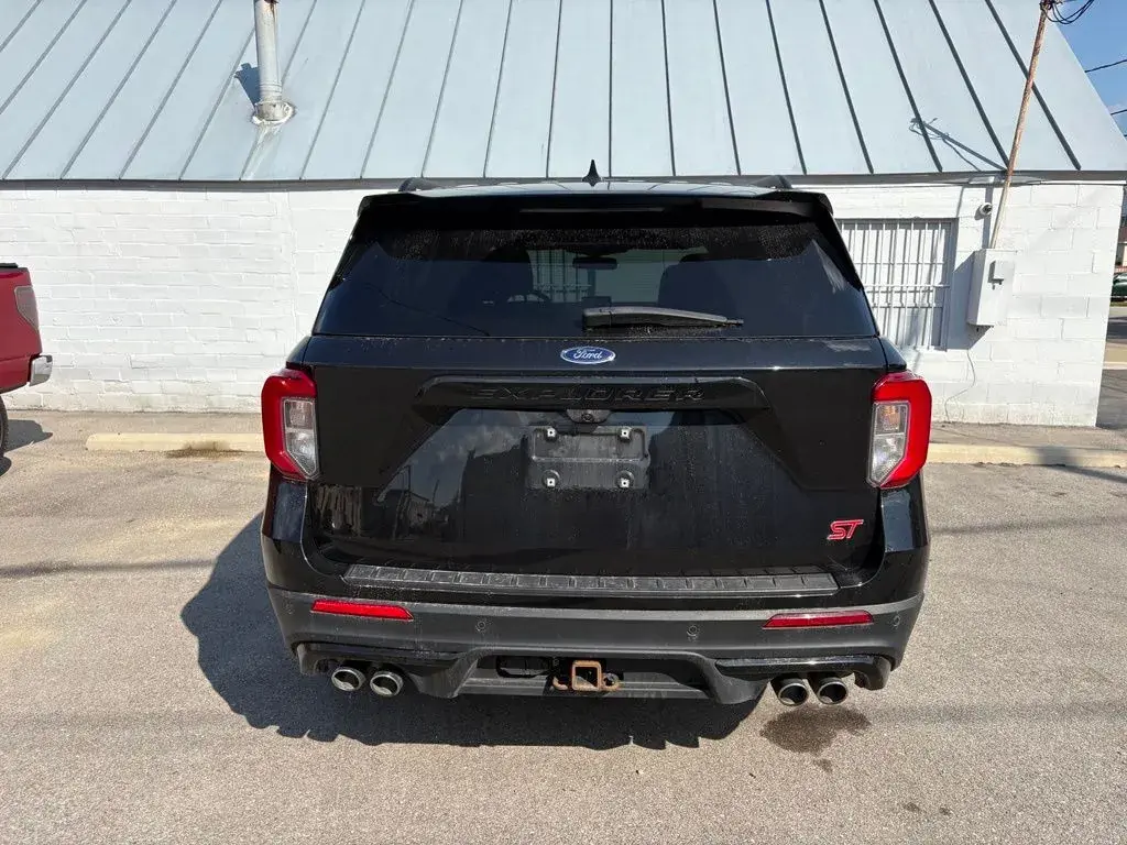 2021 Ford Explorer ST 4WD photo 4