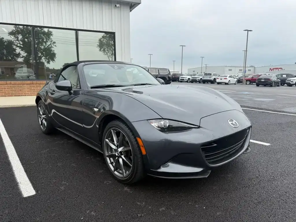 2016 Mazda MX-5 Miata Grand Touring Auto's photo