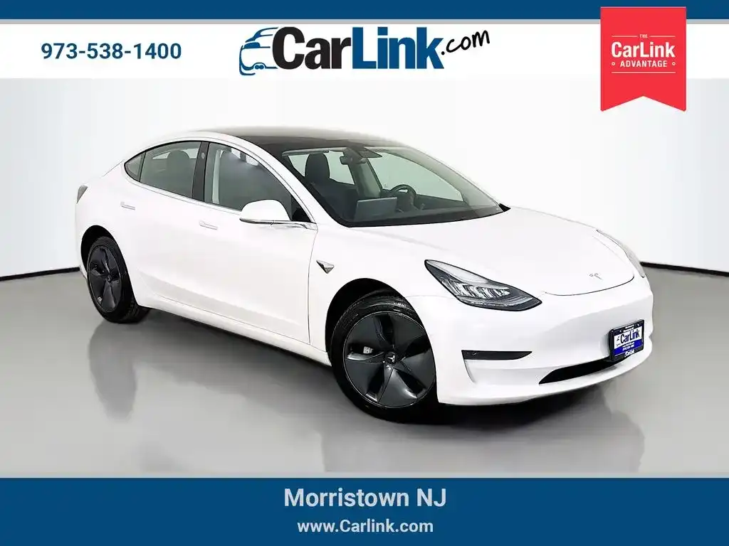 2020 Tesla Model 3 Standard Range Plus's photo
