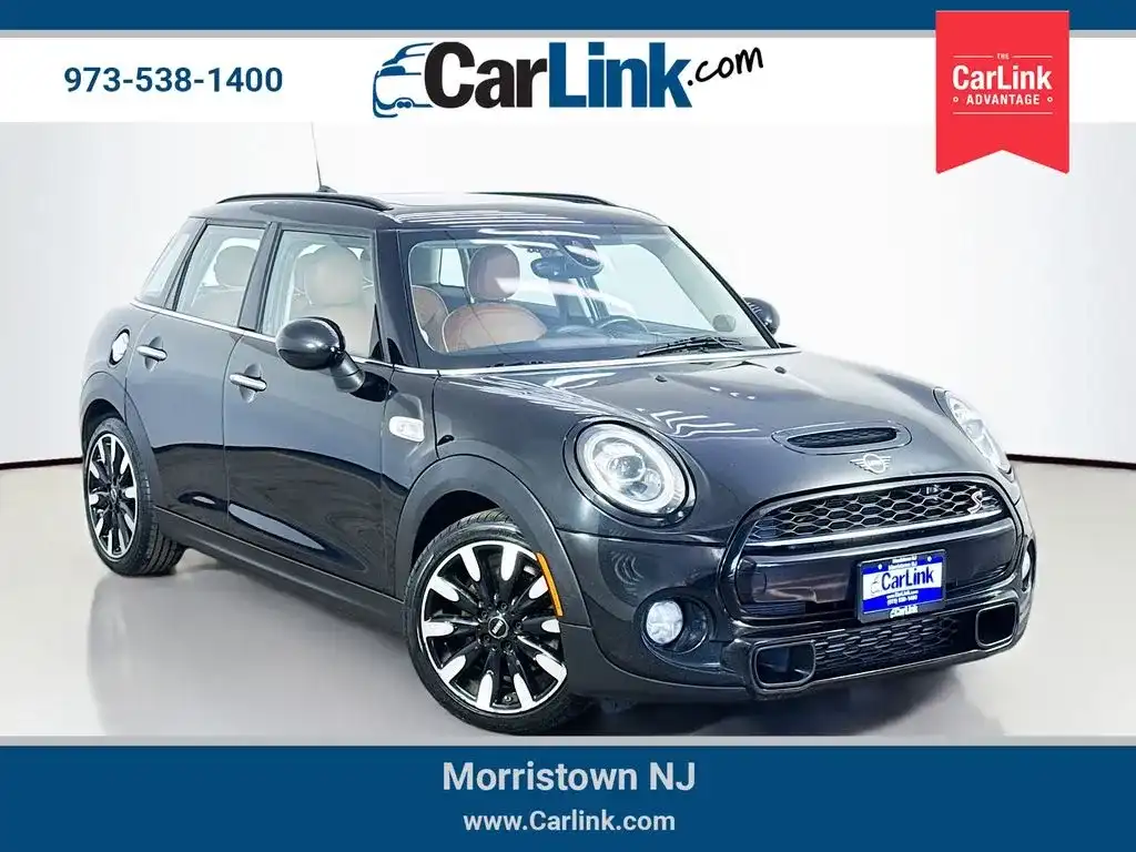 2019 MINI Hardtop Cooper S Iconic's photo