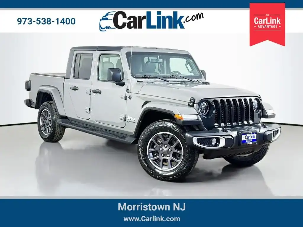 2021 Jeep Gladiator Overland's photo