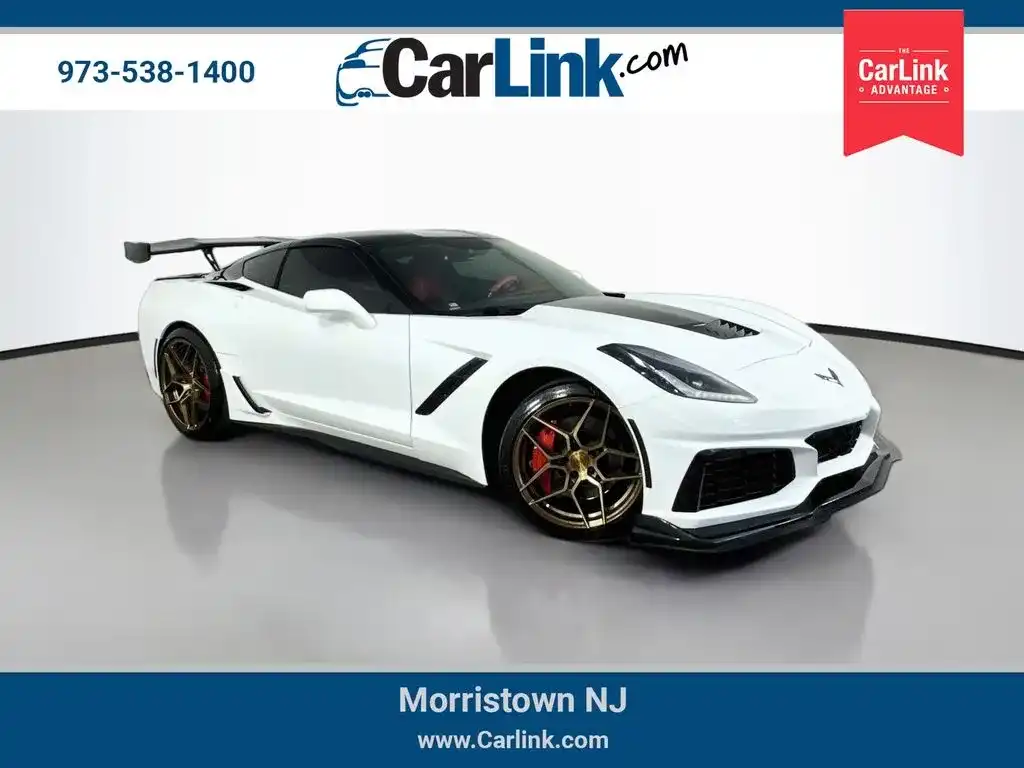 2014 Chevrolet Corvette Stingray Coupe w/Z51's photo