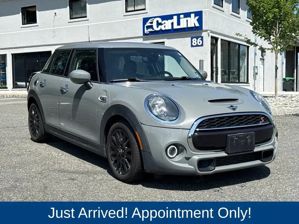 2020 MINI Hardtop Cooper S's photo