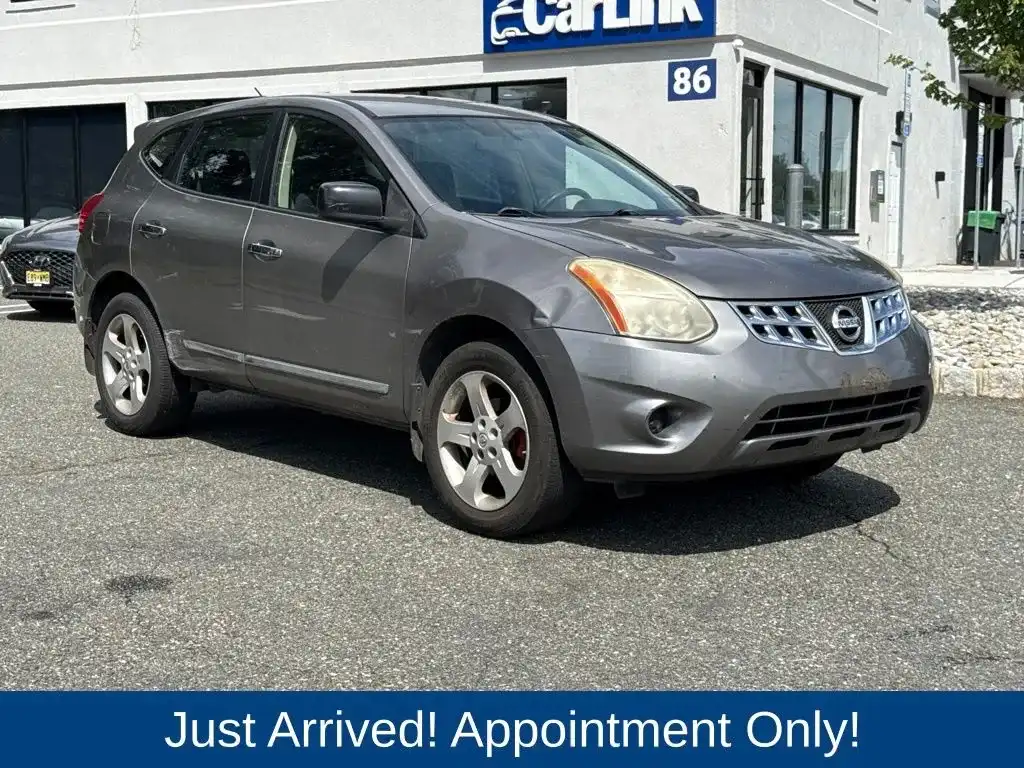2011 Nissan Rogue S AWD's photo
