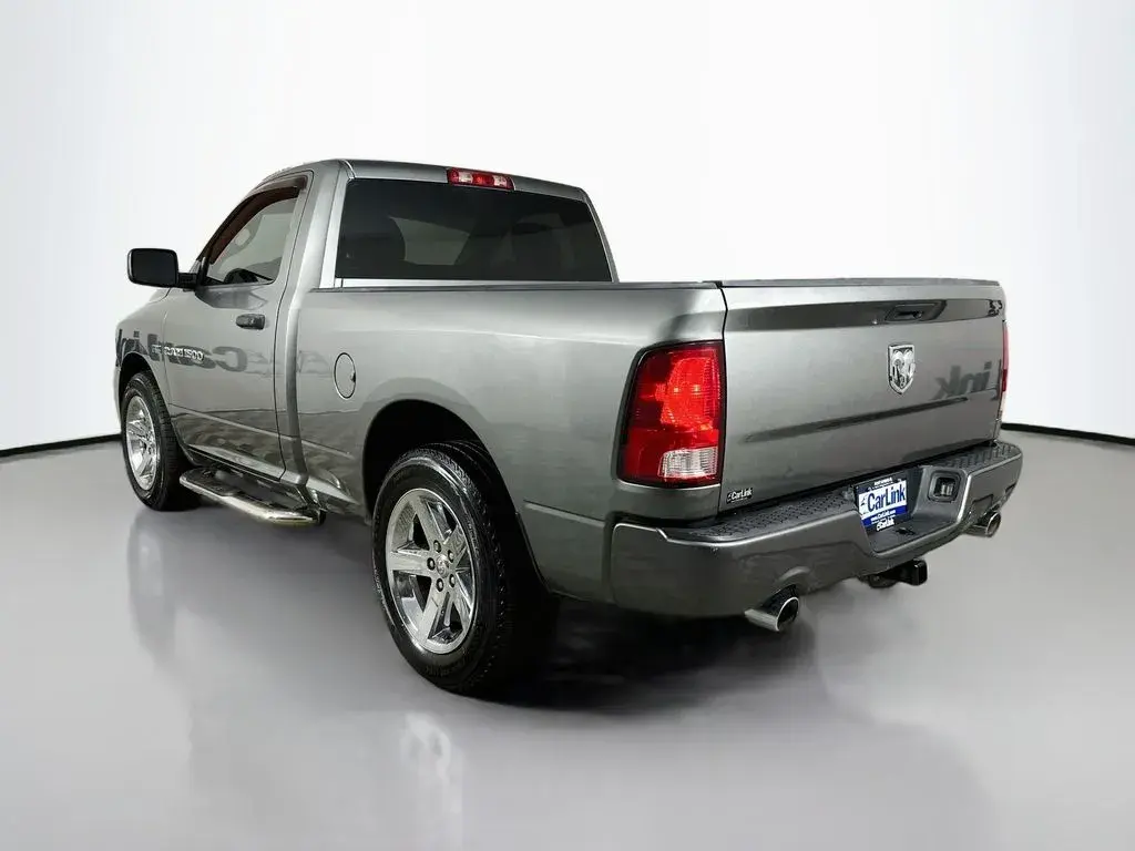 2012 RAM 1500 Express Regular Cab SWB photo 5