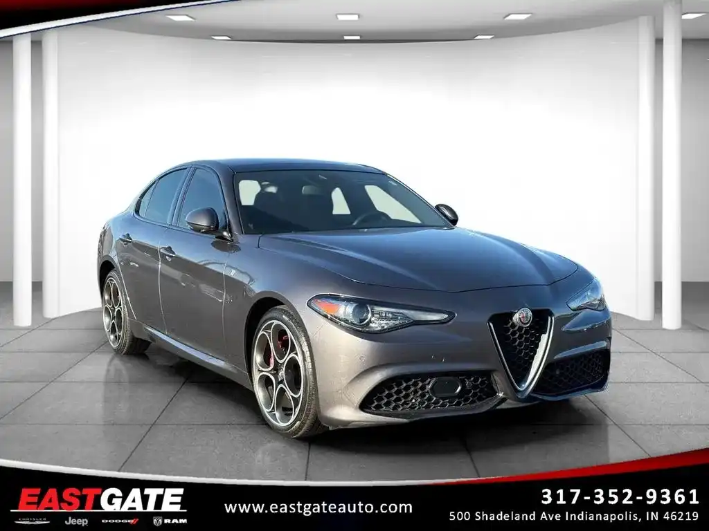 2022 Alfa Romeo Giulia 2.0 Ti Auto AWD's photo