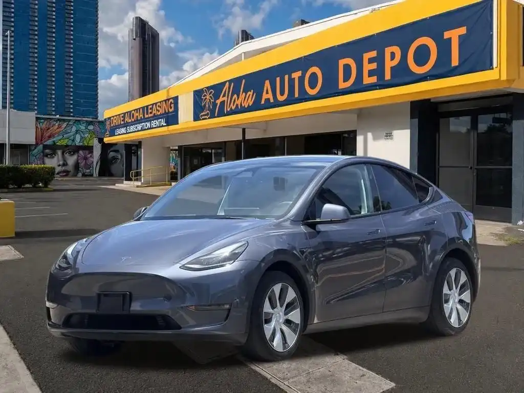 2023 Tesla Model Y Long Range Dual Motor All-Wheel Drive's photo