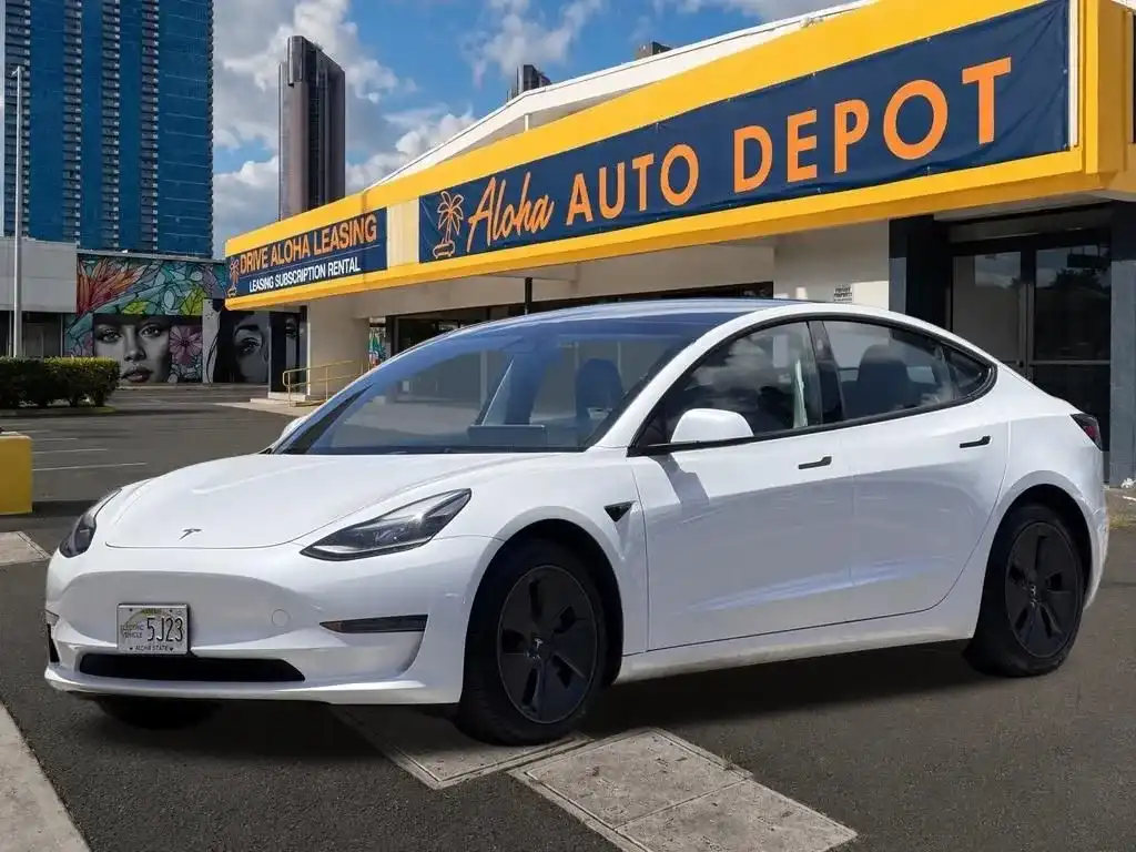 2023 Tesla Model 3 Base's photo