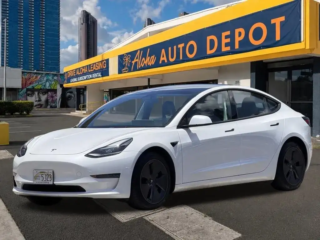 2023 Tesla Model 3 Base's photo
