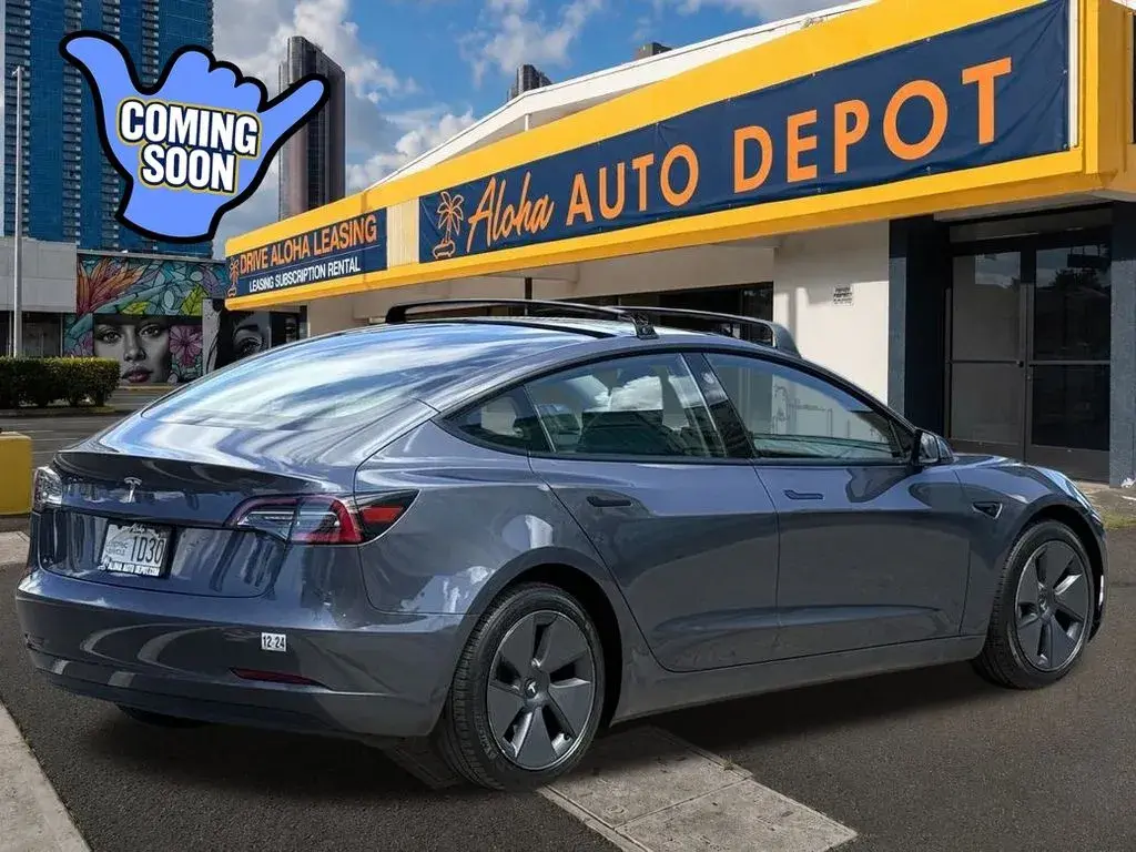 2023 Tesla Model 3 Base photo 5
