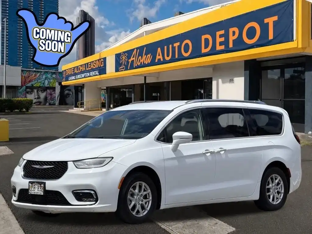 2021 Chrysler Pacifica Touring L's photo