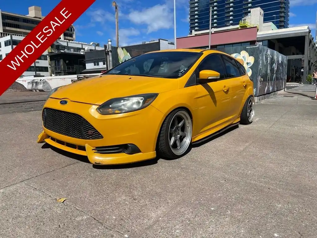 2013 Ford Focus ST Hatchback 5-Door's photo