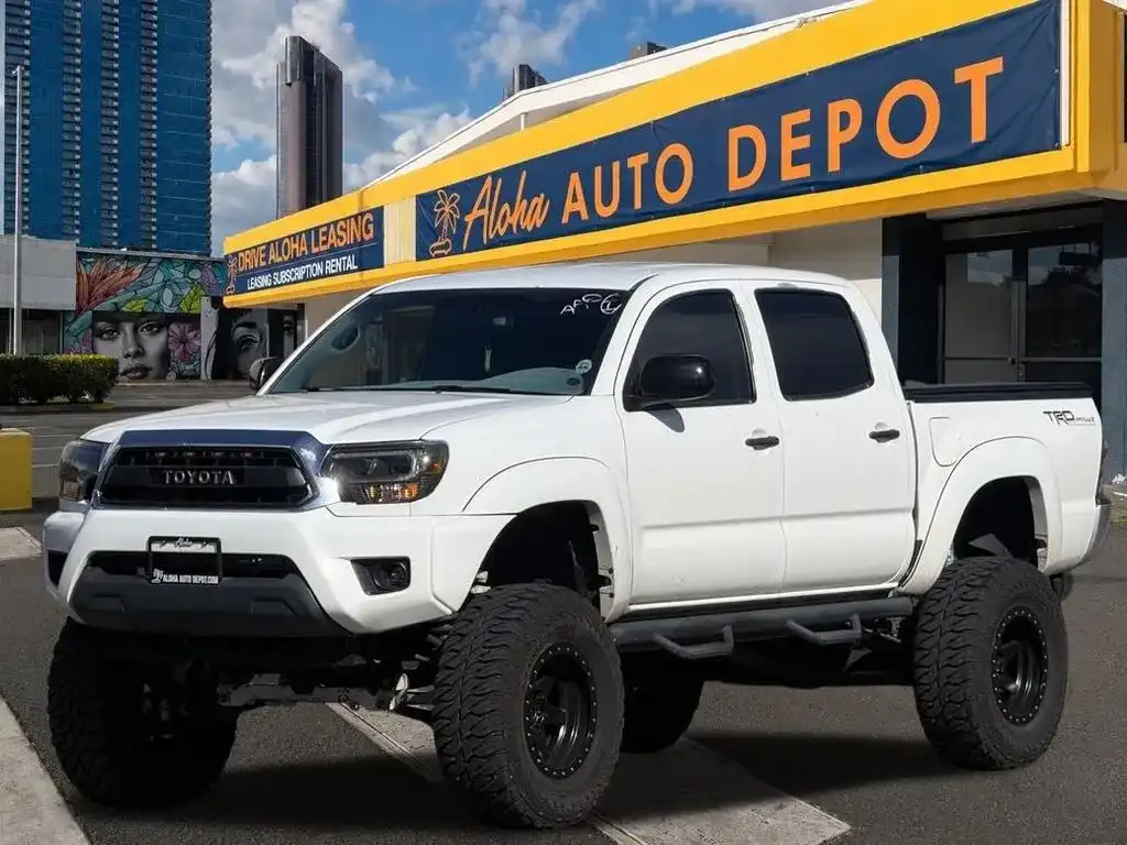 2015 Toyota Tacoma PreRunner Double Cab V6 AT's photo