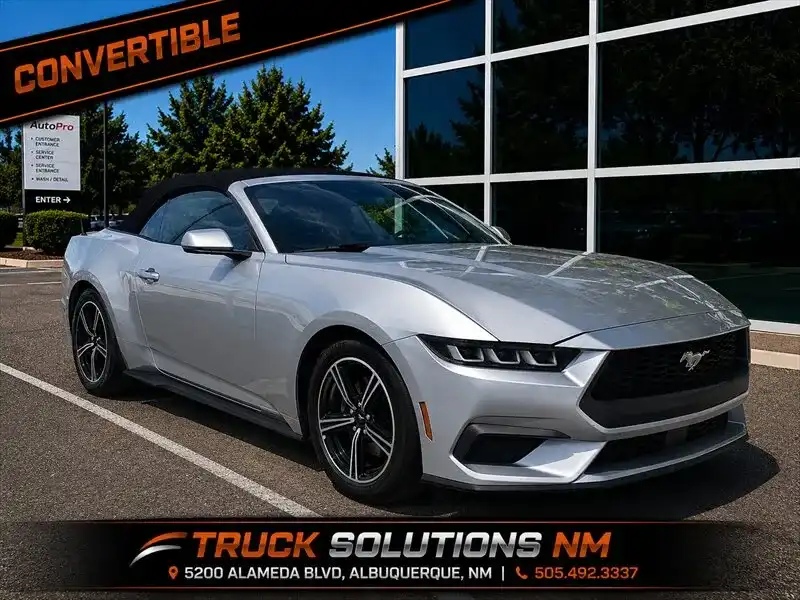 2024 Ford Mustang EcoBoost Premium Convertible's photo