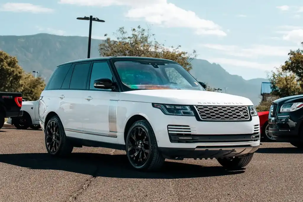 2022 Land Rover Range Rover 5.0 HSE Westminster's photo