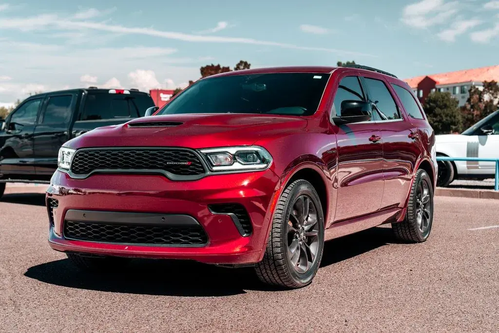 2023 Dodge Durango R/T AWD photo 3