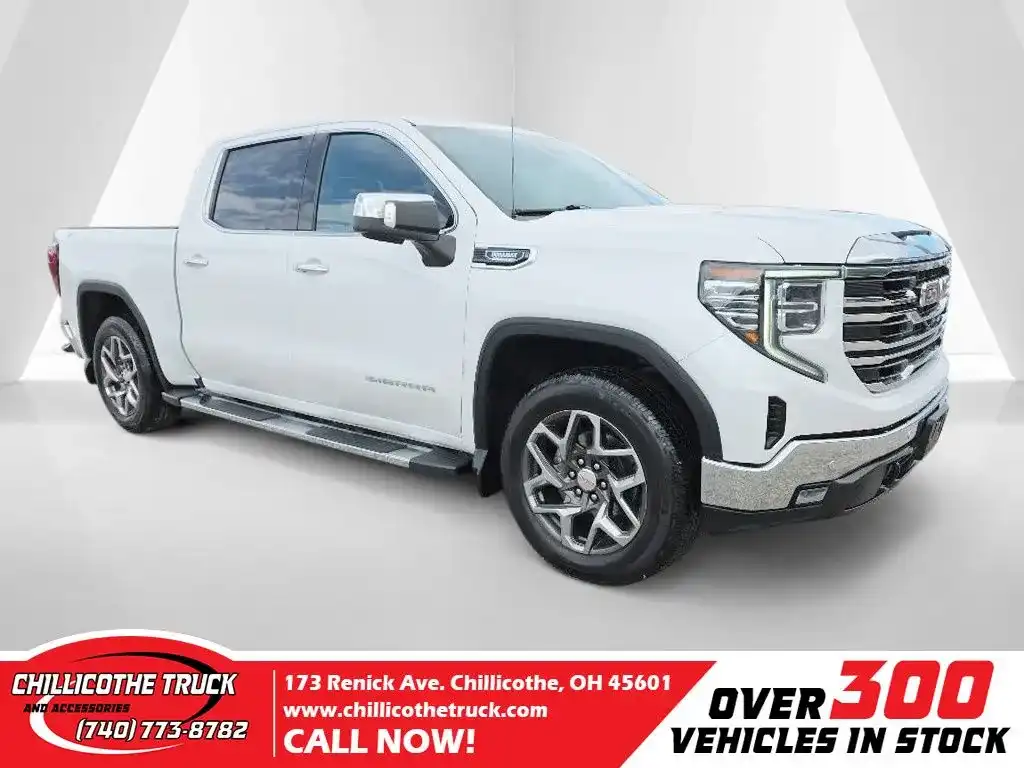 2023 GMC Sierra SLT 4WD Crew Cab Short Box's photo