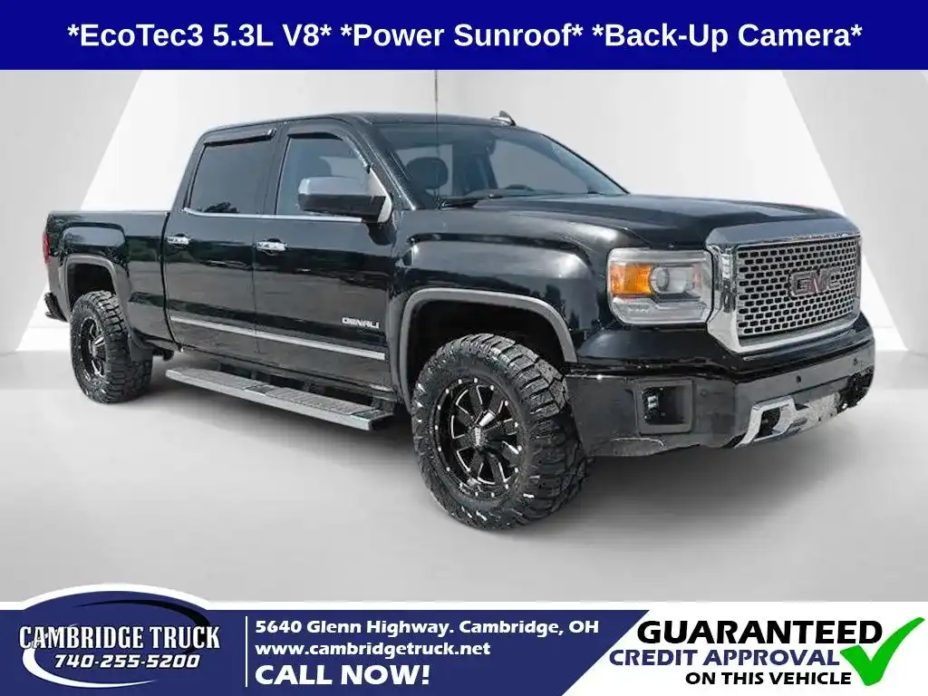 2015 GMC Sierra 4WD Crew Cab Short Box's photo