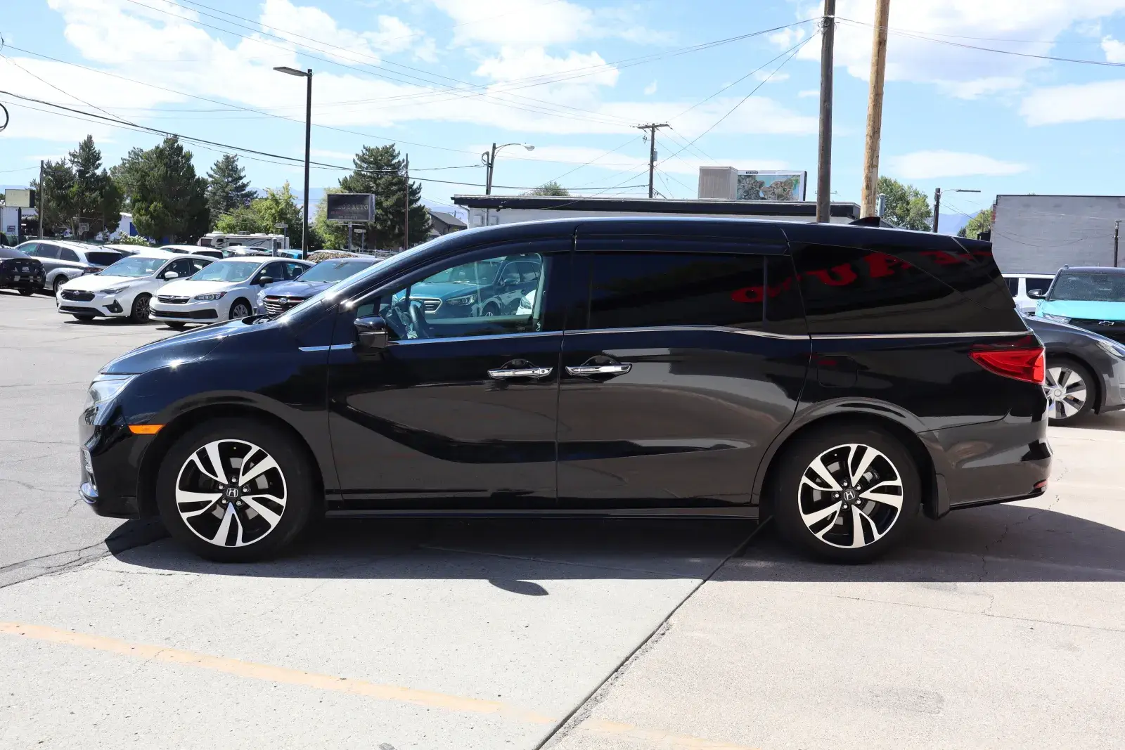 2019 Honda Odyssey Elite photo 4