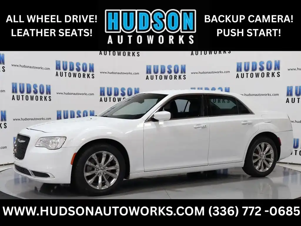 2017 Chrysler 300 Limited AWD's photo