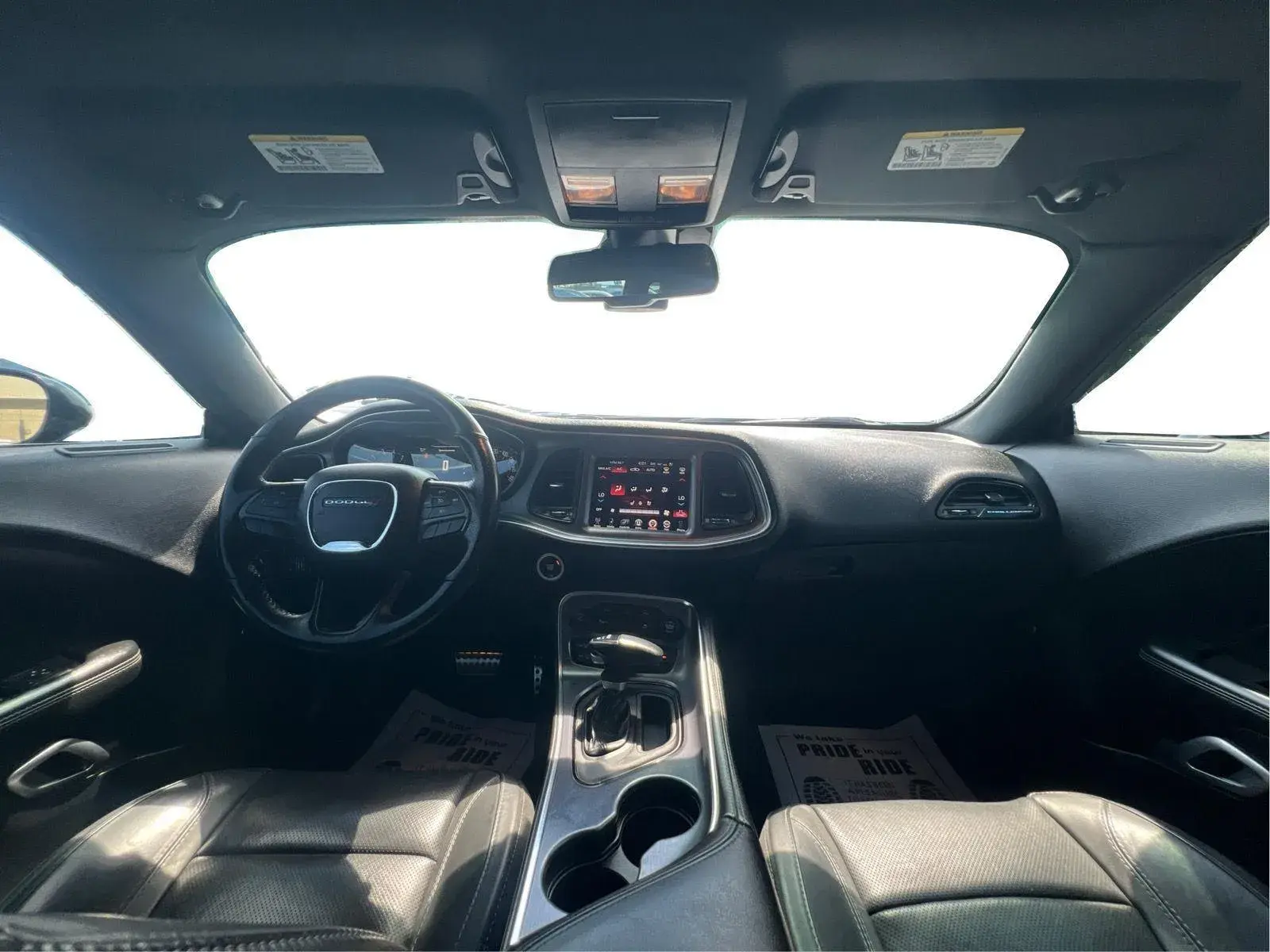 2016 Dodge Challenger SXT Plus photo 3