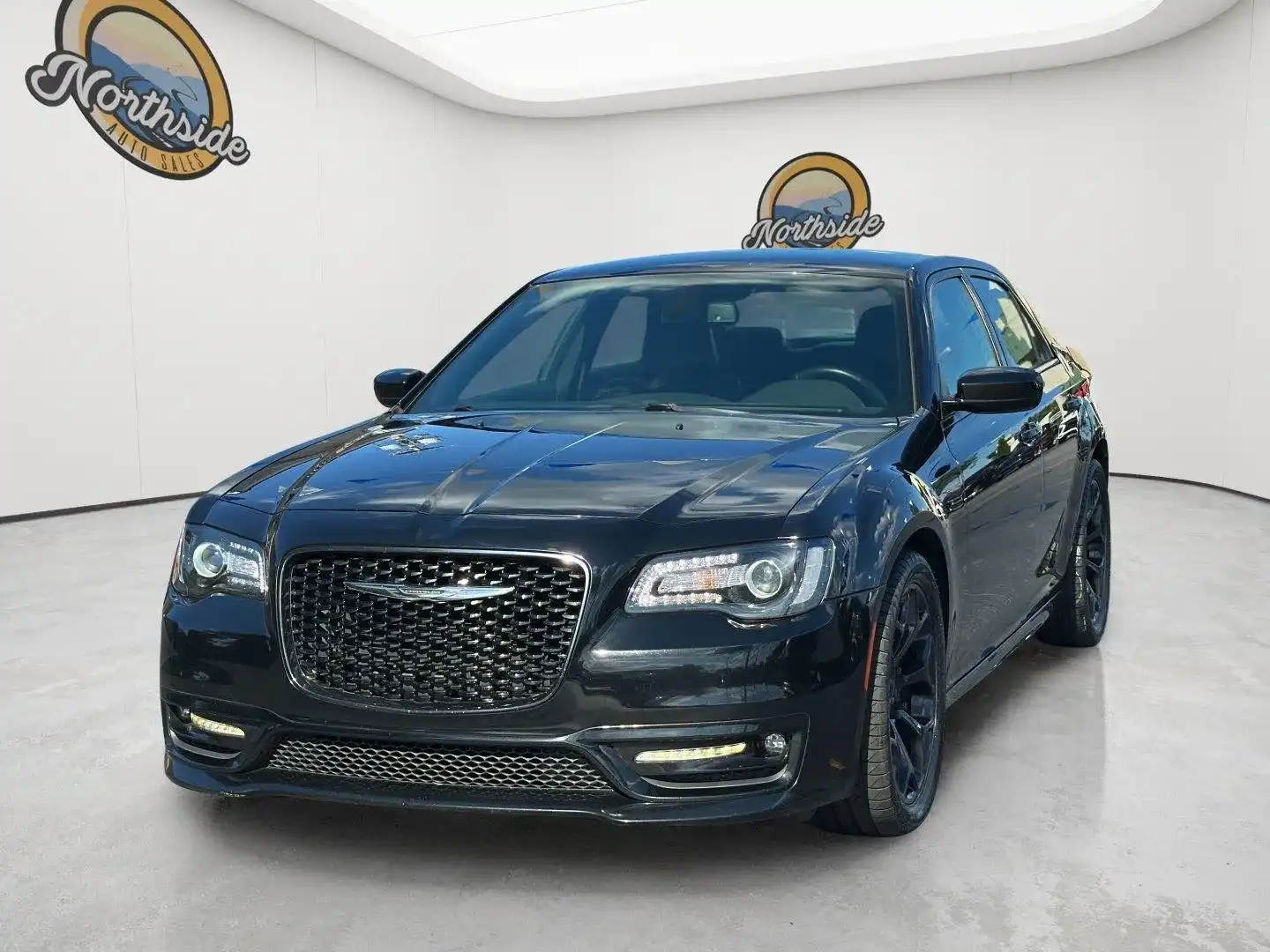 2019 Chrysler 300 S's photo