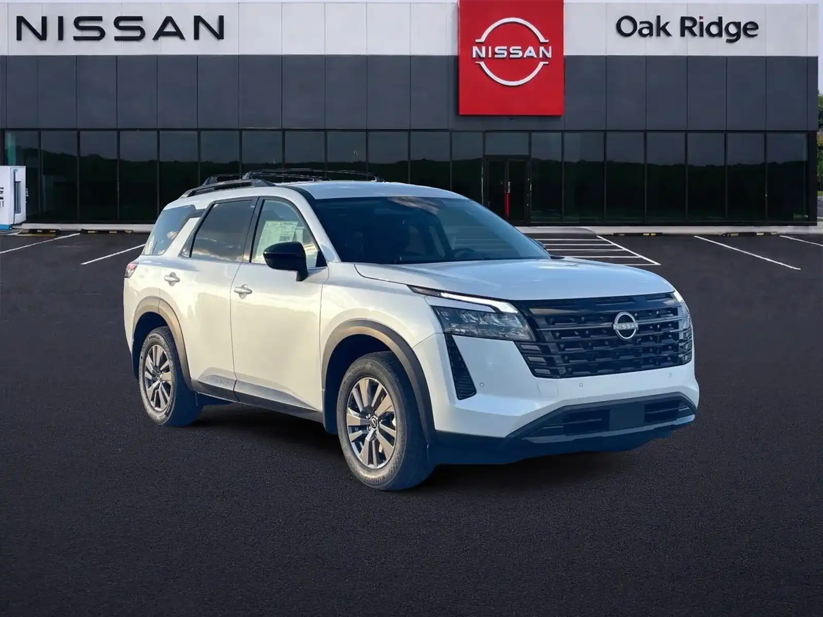 2026 Nissan Pathfinder SV 2WD's photo