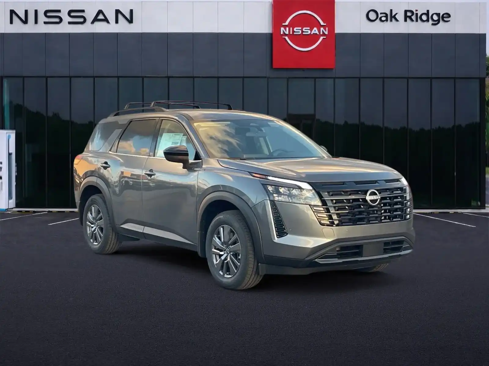 2026 Nissan Pathfinder SV 2WD's photo