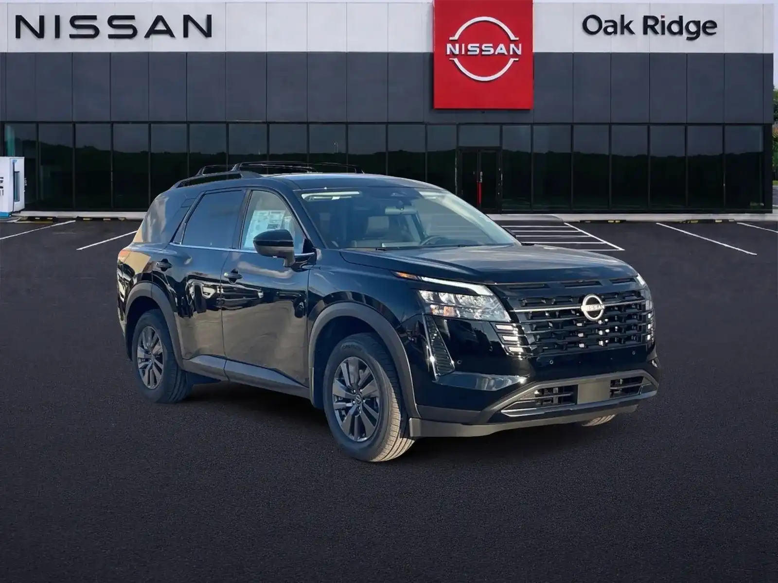 2026 Nissan Pathfinder SV 2WD's photo