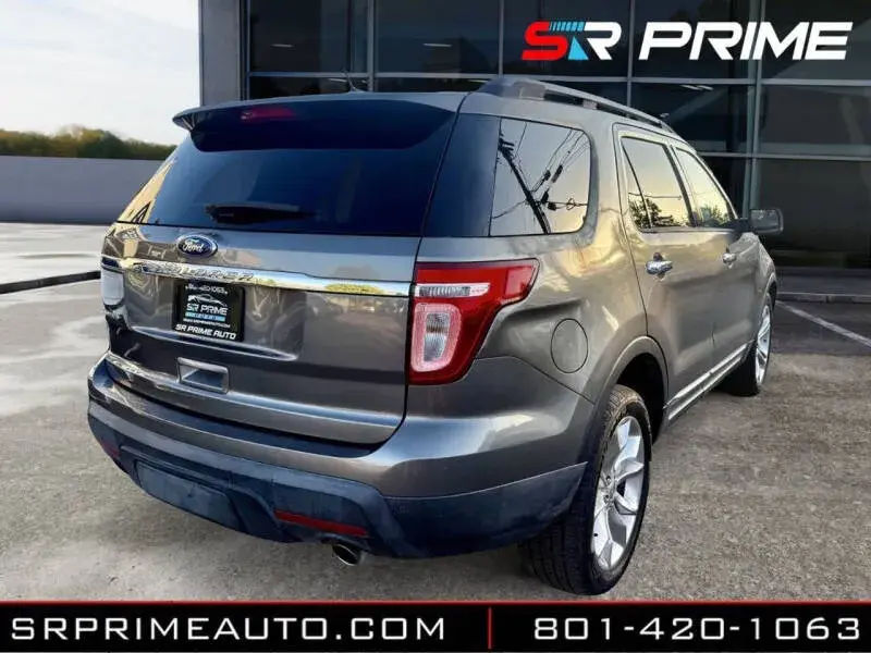 2012 Ford Explorer Limited photo 4