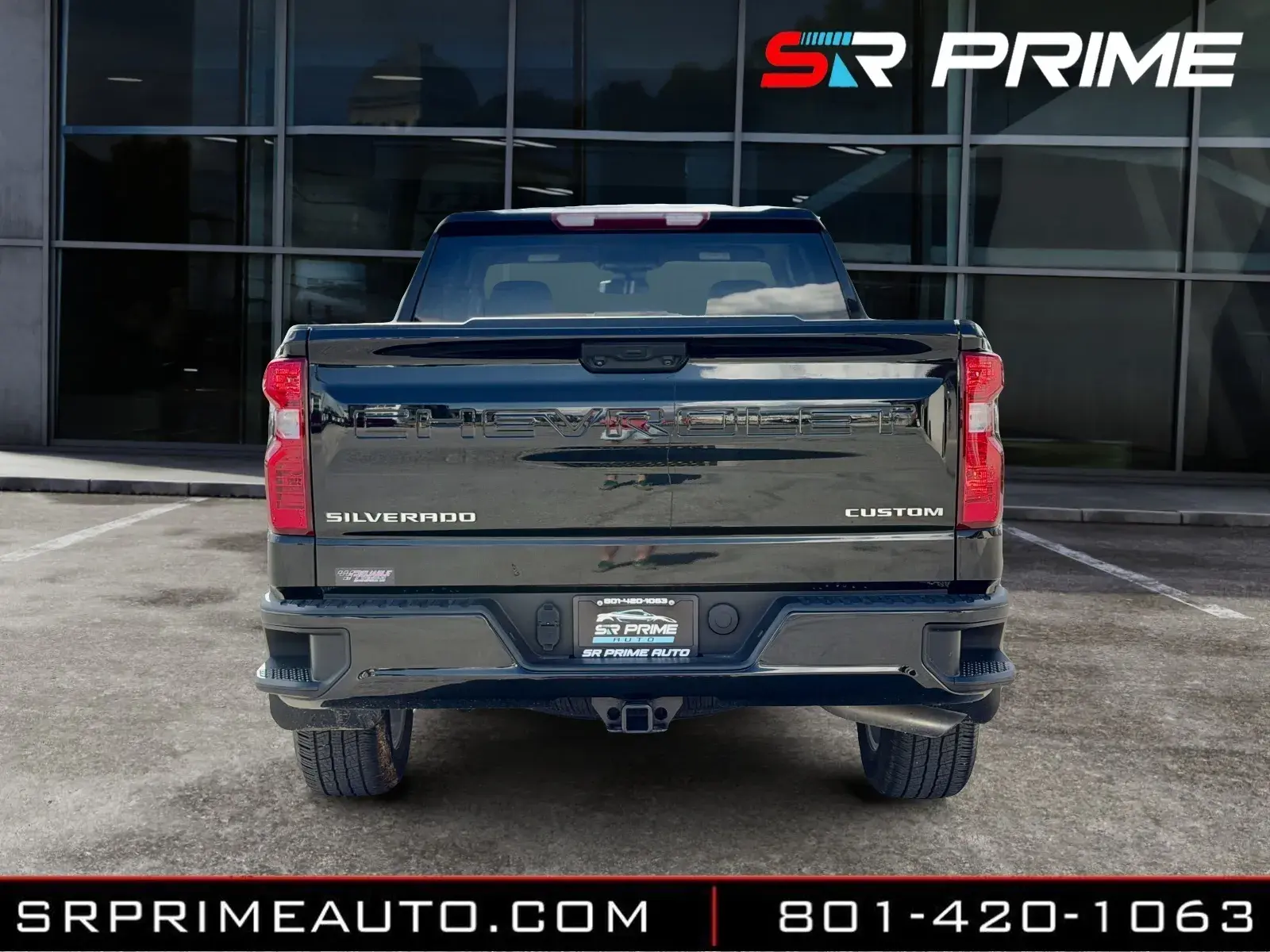 2023 Chevrolet Silverado 1500 Custom 4X4 Double Cab Std Box photo 5