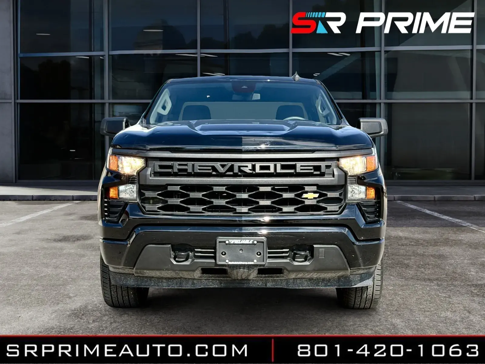 2023 Chevrolet Silverado 1500 Custom 4X4 Double Cab Std Box photo 3