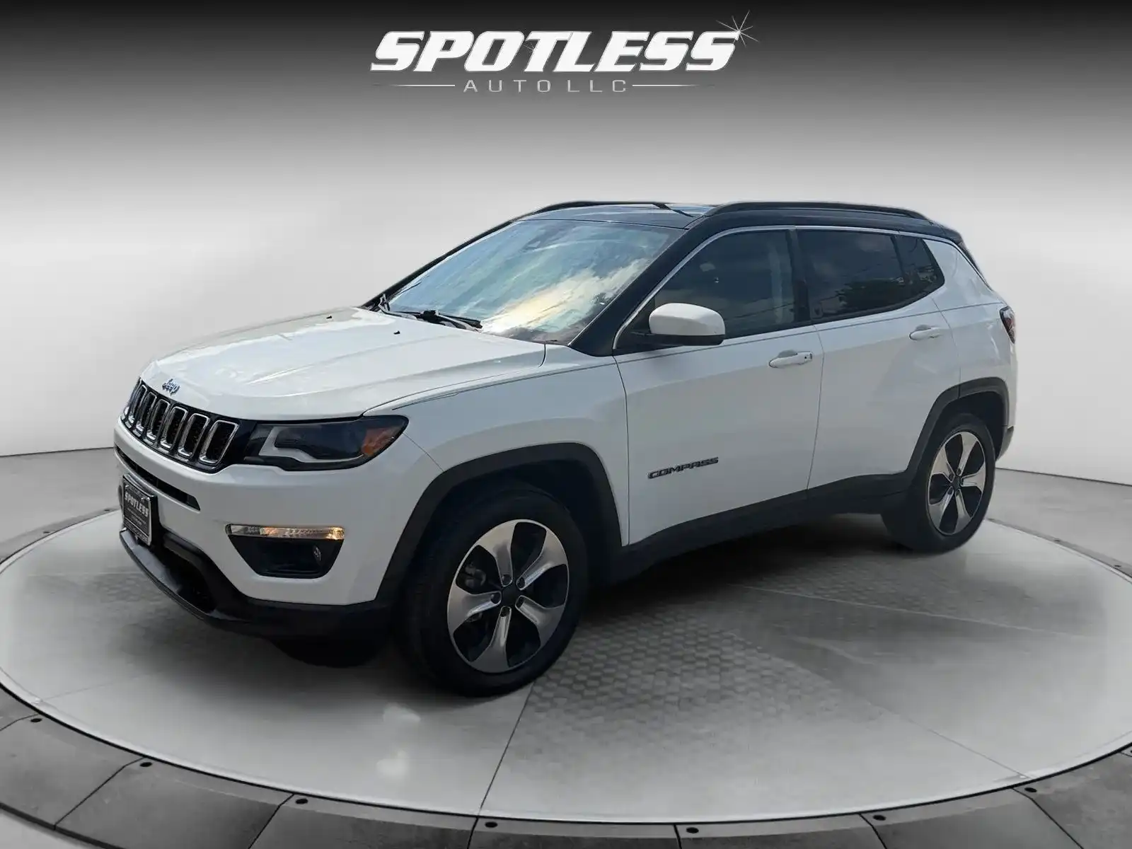 2018 Jeep Compass Latitude's photo