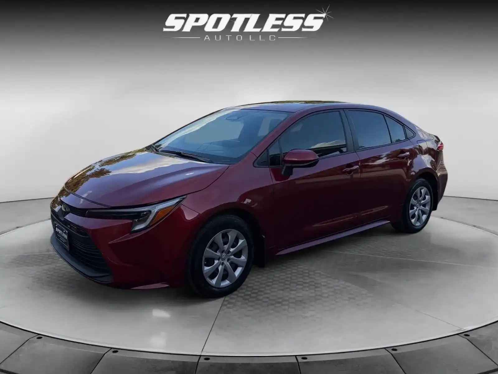 2026 Toyota Corolla LE Hybrid CVT's photo