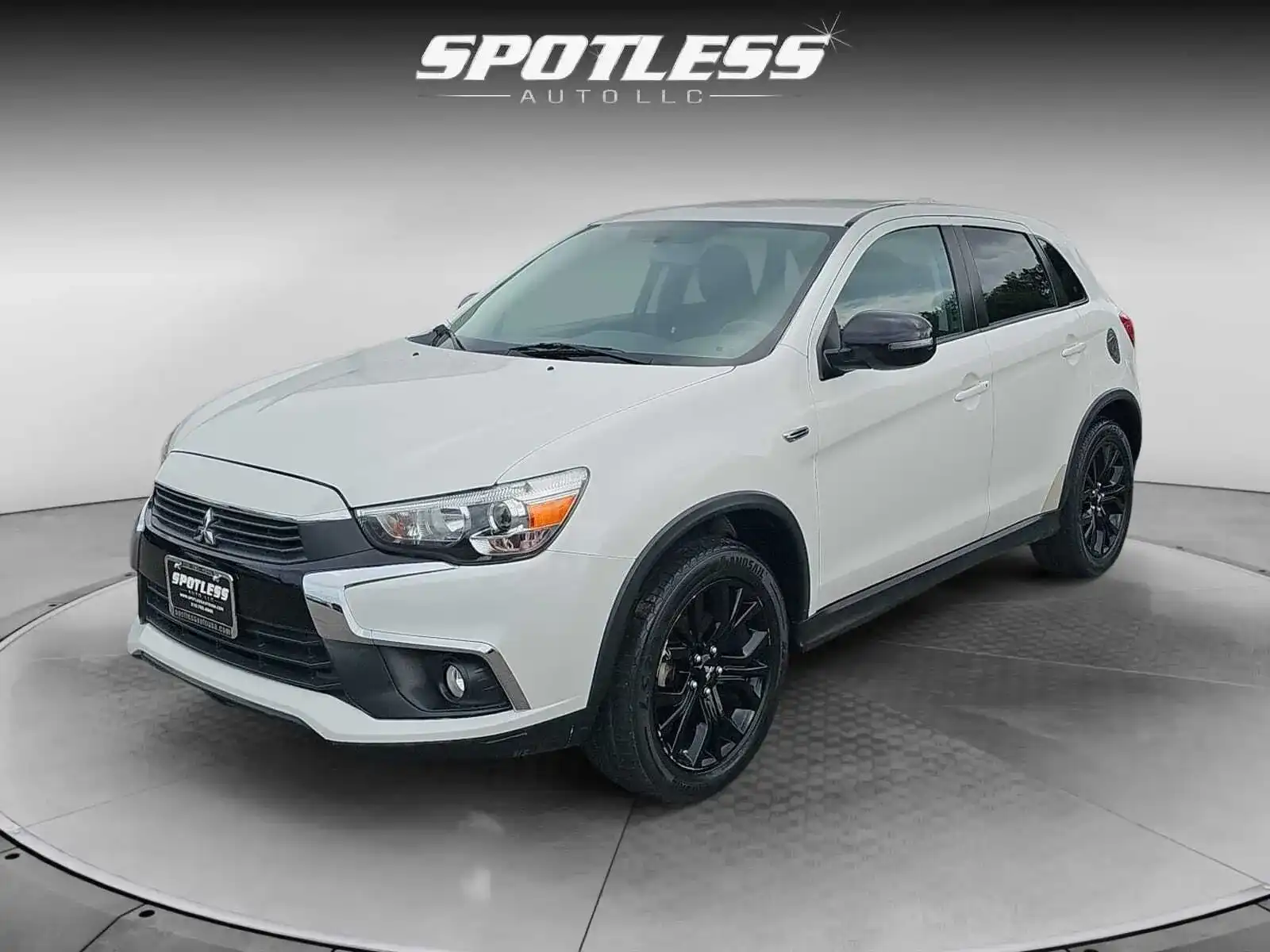 2017 Mitsubishi Outlander Sport 2.0 LE 2WD CVT's photo