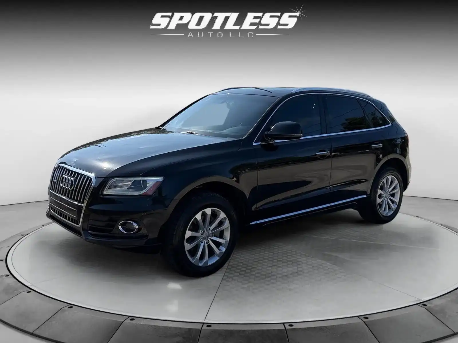 2016 Audi Q5 2.0T quattro tiptronic Premium Plus's photo