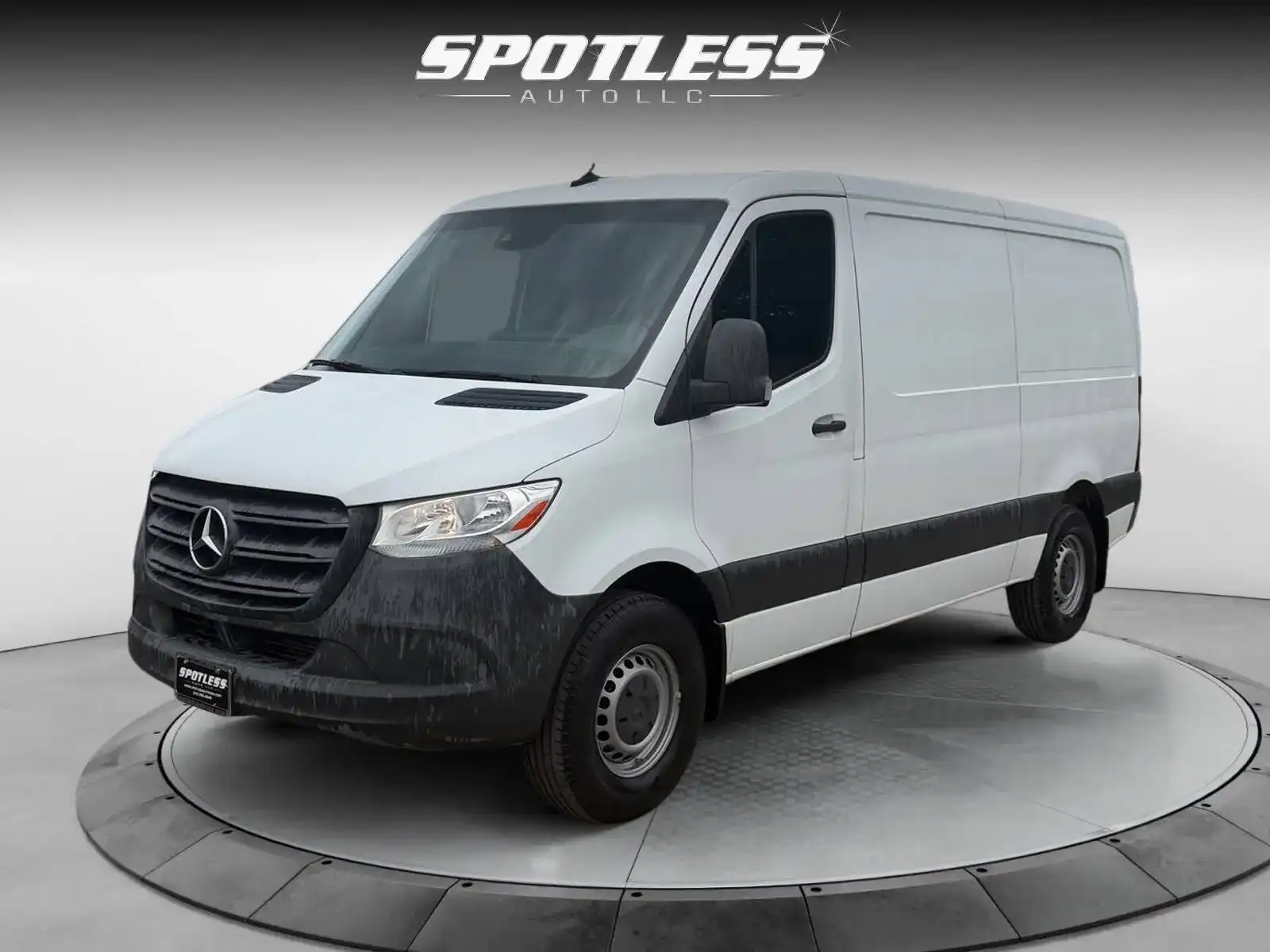 2021 Mercedes-Benz Sprinter 2500 Gas 144 WB's photo