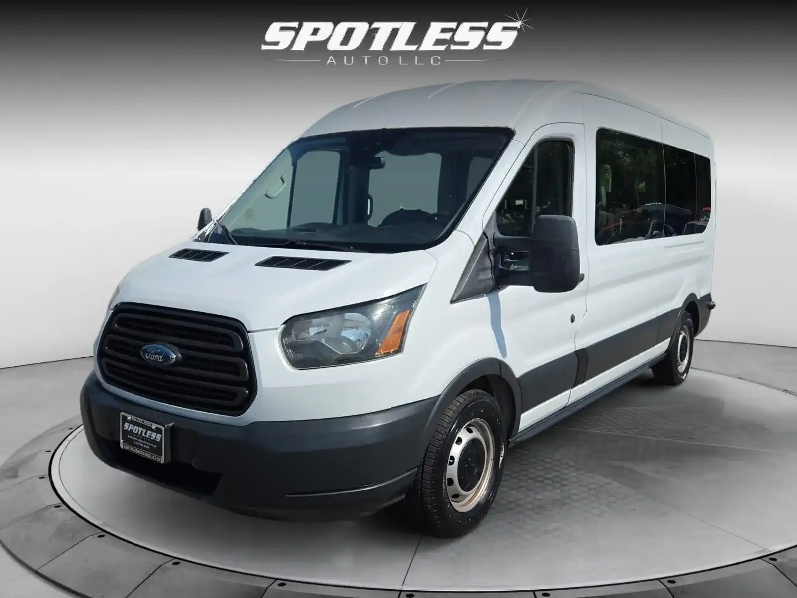 2018 Ford Transit XL Wagon 350 Med Roof Sliding Pass. 148's photo