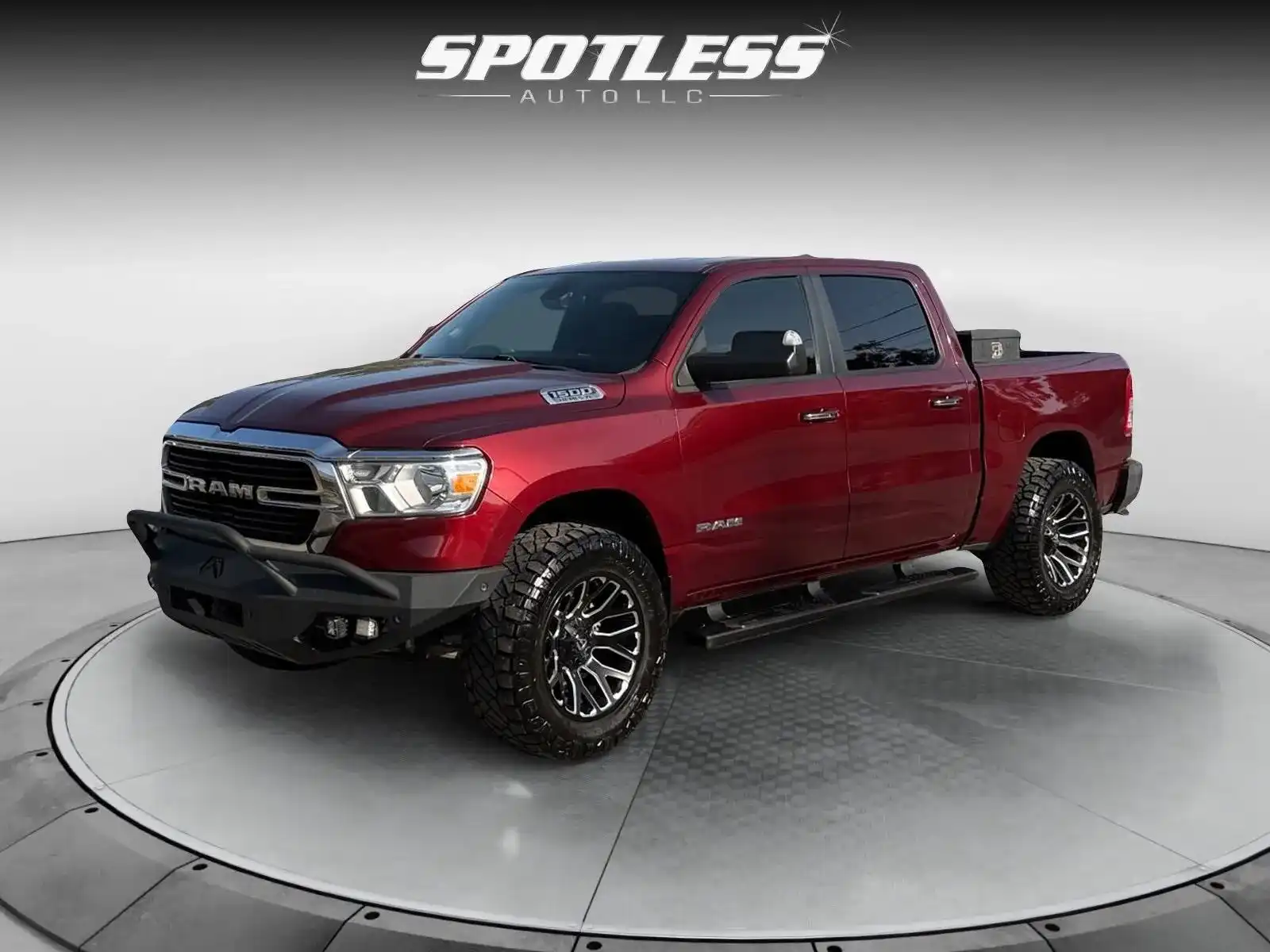 2019 RAM 1500 Big Horn/Lone Star 4WD Crew Cab 5'7's photo