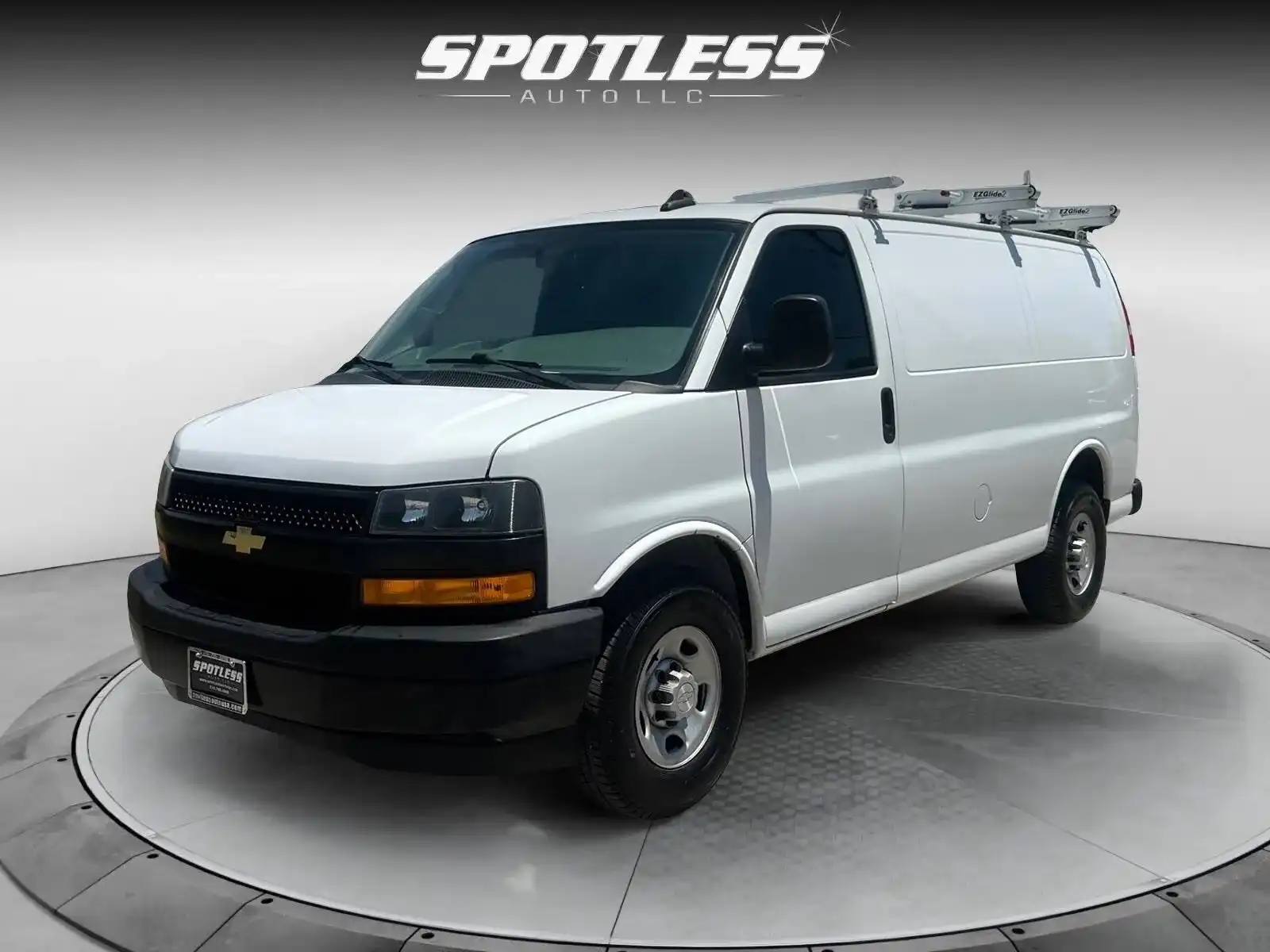 2021 Chevrolet Express 2500 Work Van HD's photo