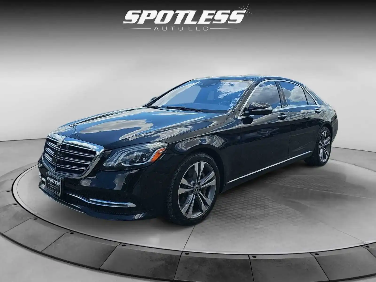 2019 Mercedes-Benz S-Class S450 4MATIC's photo