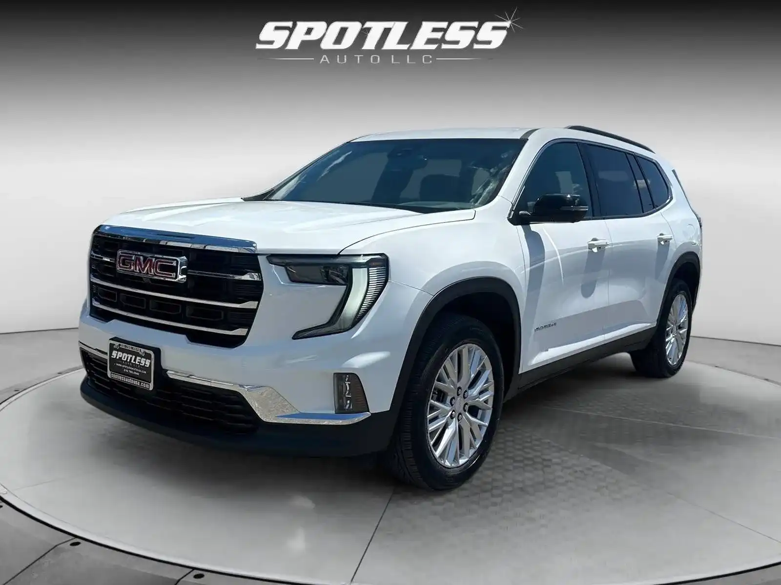 2026 GMC Acadia Elevation FWD's photo