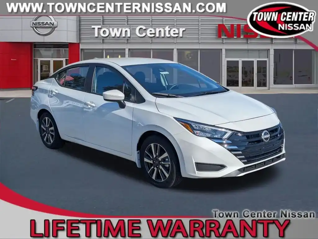 2025 Nissan Versa 1.6 SV CVT's photo